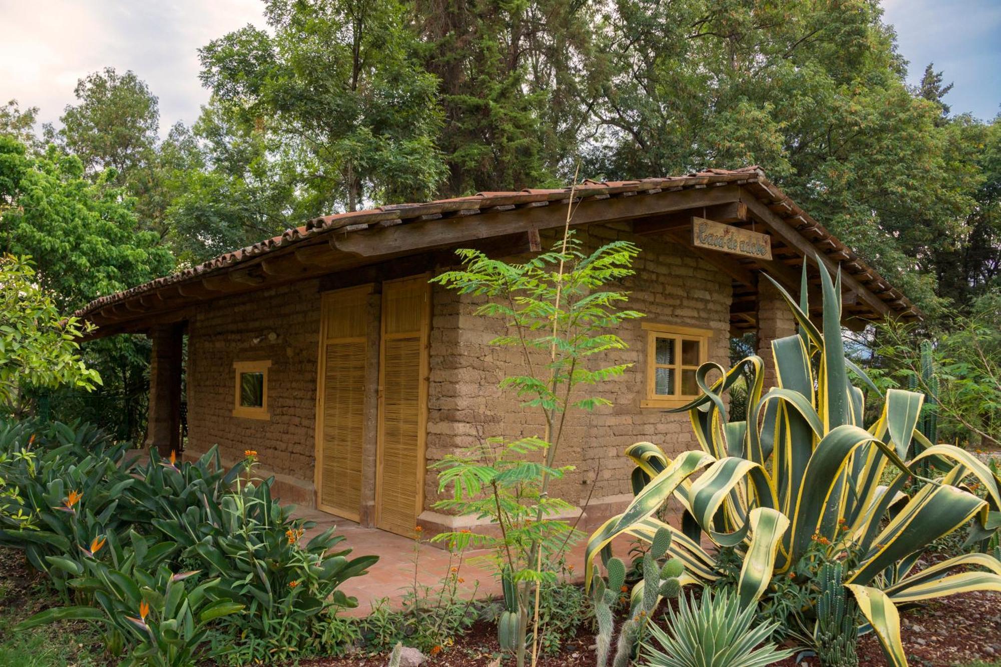 Hotel Rancho San Cayetano Zitácuaro Exterior foto
