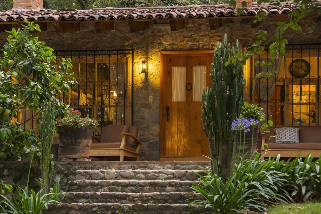 Hotel Rancho San Cayetano Zitácuaro Exterior foto